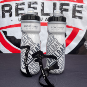 Combo de Botellas Térmicas (modelo Carrera) y Dos Porta botellas